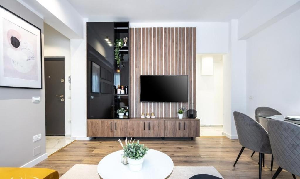 Majestic Apartament With View In Magheru Βουκουρέστι Εξωτερικό φωτογραφία