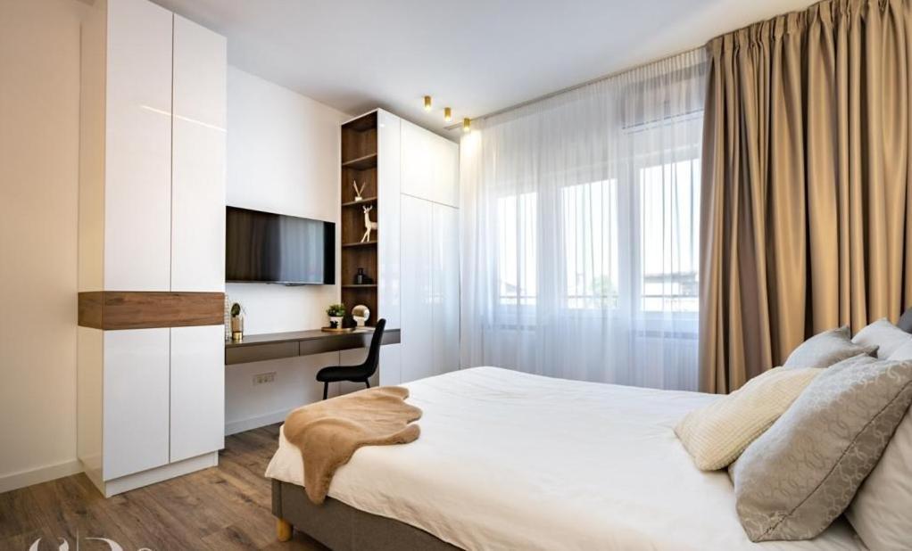 Majestic Apartament With View In Magheru Βουκουρέστι Εξωτερικό φωτογραφία
